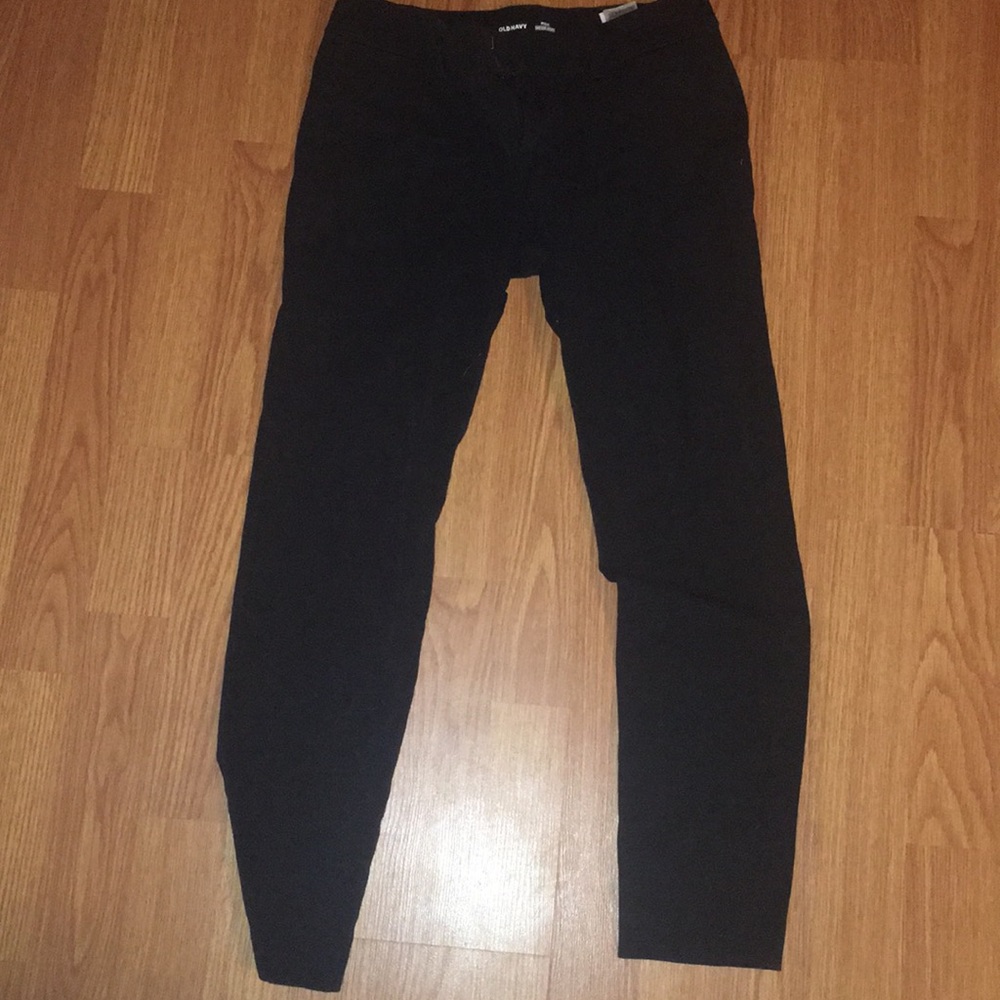 Size 2 black pixie cut skinny jeans from oldnavy
